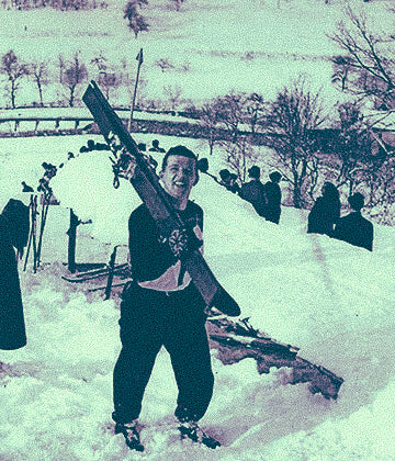 1945