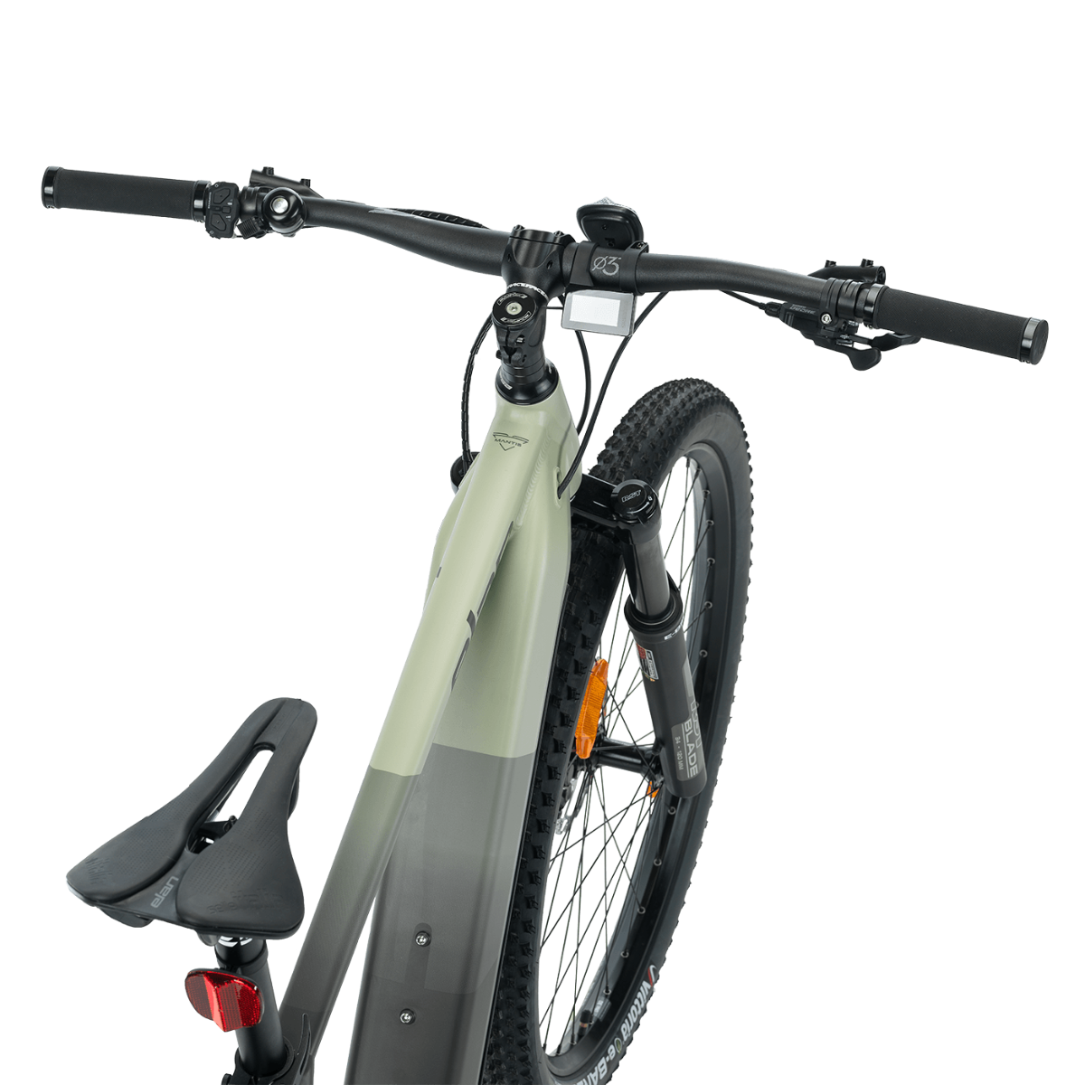 ELAN MANTIS 2