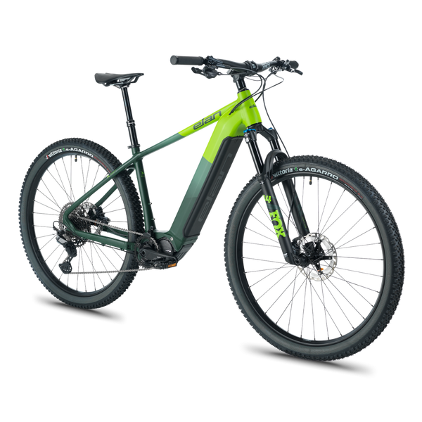 ELAN MANTIS 1