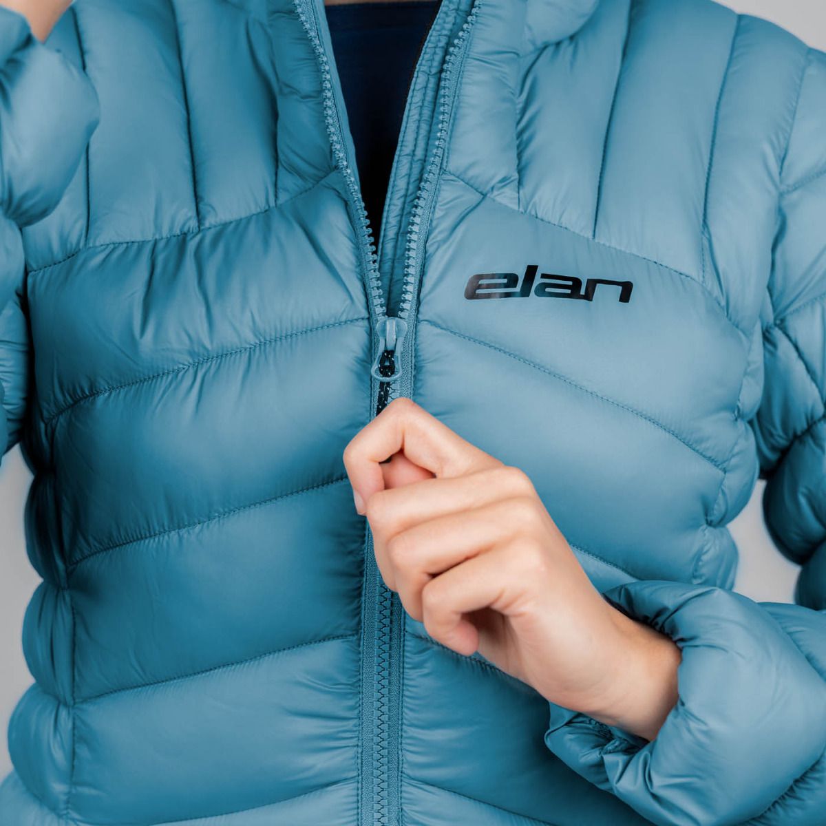 ELAN PADDED JACKET LIGHT BLUE W